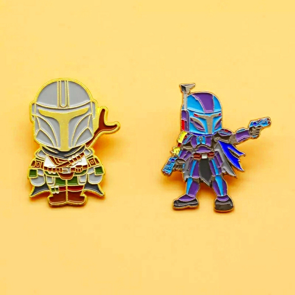 Brand New Star Wars Mandalorian Pin Set